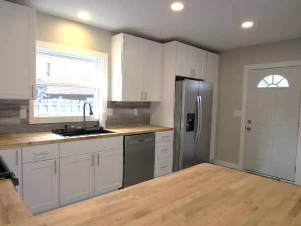 336 BELTEBERG, LOVES PARK, Illinois 61111, 3 Bedrooms Bedrooms, ,2 BathroomsBathrooms,House,For Sale,BELTEBERG,202507268