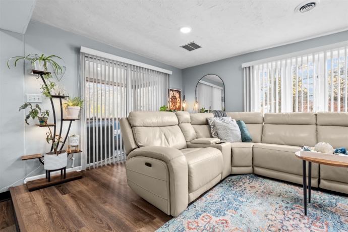 3737 Mill, CHERRY VALLEY, Illinois 61016, 2 Bedrooms Bedrooms, ,1 BathroomBathrooms,House,For Sale,Mill,202507068