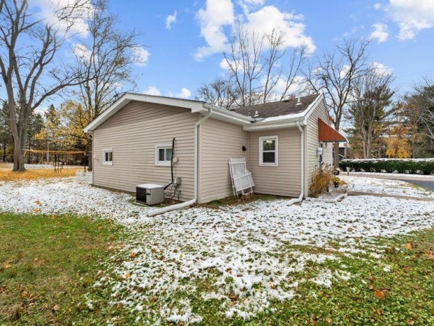 3737 Mill, CHERRY VALLEY, Illinois 61016, 2 Bedrooms Bedrooms, ,1 BathroomBathrooms,House,For Sale,Mill,202507068