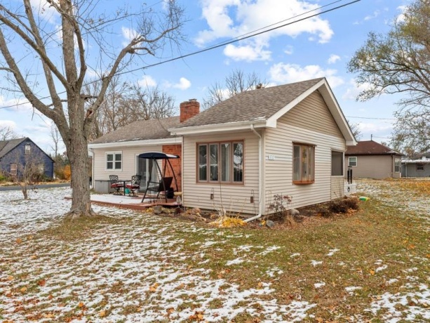 3737 Mill, CHERRY VALLEY, Illinois 61016, 2 Bedrooms Bedrooms, ,1 BathroomBathrooms,House,For Sale,Mill,202507068