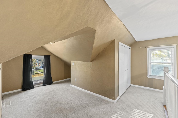 2015 OREGON, ROCKFORD, Illinois 61108, 3 Bedrooms Bedrooms, ,1 BathroomBathrooms,House,For Sale,OREGON,202507126