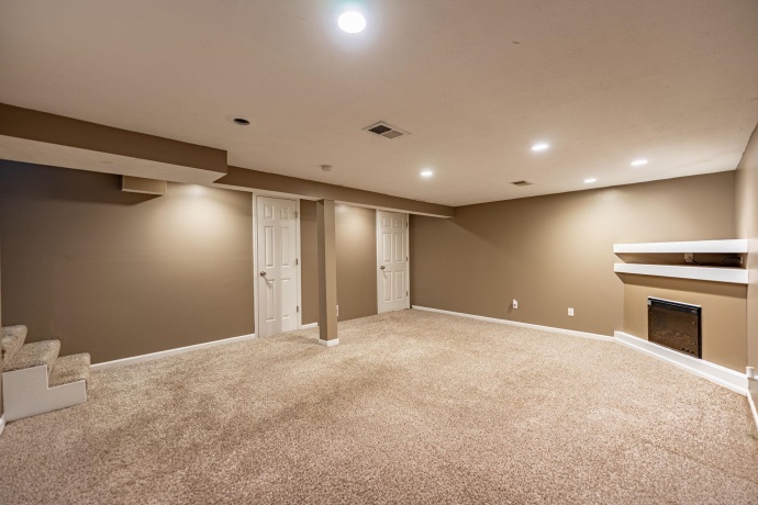 2015 OREGON, ROCKFORD, Illinois 61108, 3 Bedrooms Bedrooms, ,1 BathroomBathrooms,House,For Sale,OREGON,202507126