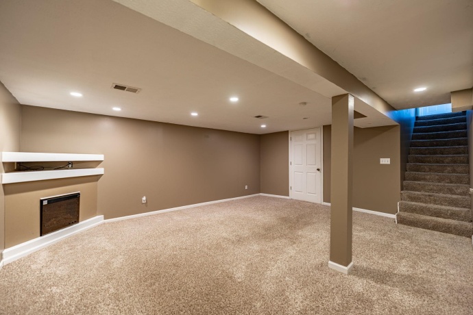 2015 OREGON, ROCKFORD, Illinois 61108, 3 Bedrooms Bedrooms, ,1 BathroomBathrooms,House,For Sale,OREGON,202507126