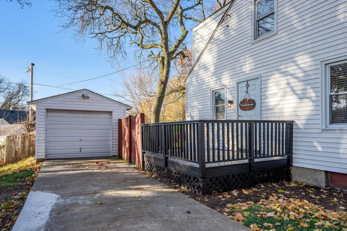 2015 OREGON, ROCKFORD, Illinois 61108, 3 Bedrooms Bedrooms, ,1 BathroomBathrooms,House,For Sale,OREGON,202507126