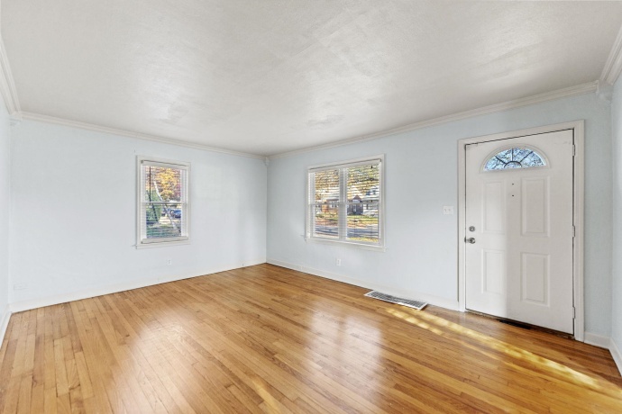 2015 OREGON, ROCKFORD, Illinois 61108, 3 Bedrooms Bedrooms, ,1 BathroomBathrooms,House,For Sale,OREGON,202507126