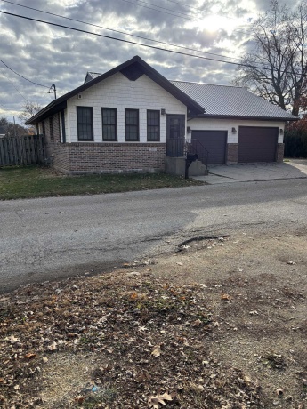 840 Homeland, BELOIT, Illinois 53511, 2 Bedrooms Bedrooms, ,2 BathroomsBathrooms,House,For Sale,Homeland,202507270