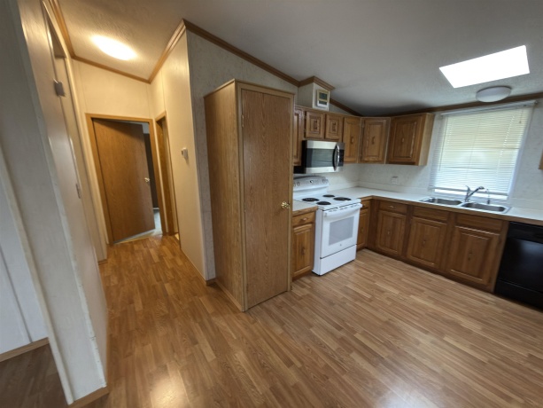 823 Fox, BELVIDERE, Illinois 61008, 3 Bedrooms Bedrooms, ,2 BathroomsBathrooms,House,For Sale,Fox,202507271