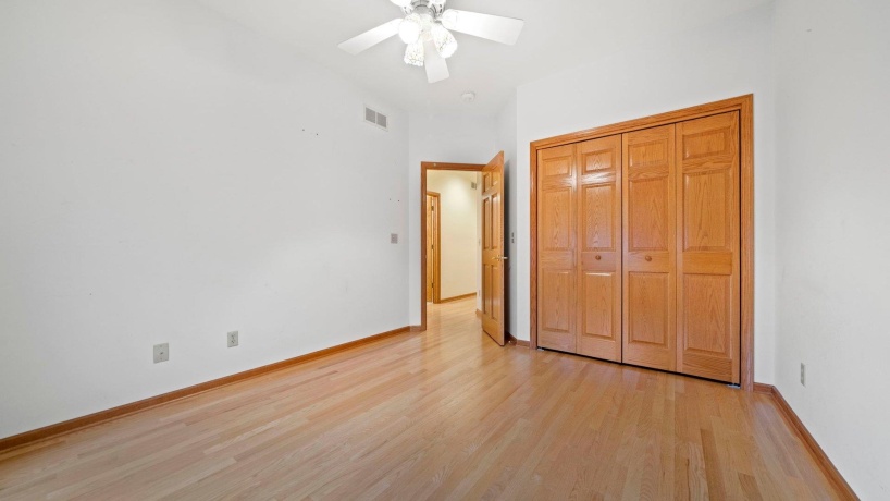 606 Slippery Rock, DIXON, Illinois 61021, 3 Bedrooms Bedrooms, ,3 BathroomsBathrooms,House,For Sale,Slippery Rock,202507272