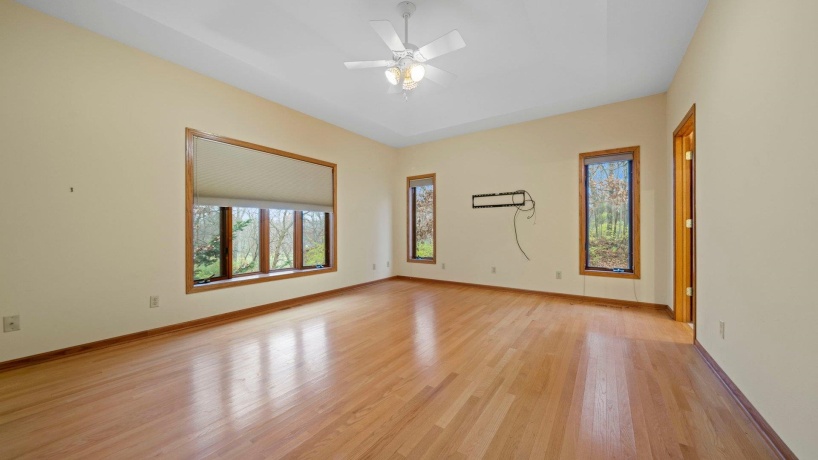 606 Slippery Rock, DIXON, Illinois 61021, 3 Bedrooms Bedrooms, ,3 BathroomsBathrooms,House,For Sale,Slippery Rock,202507272