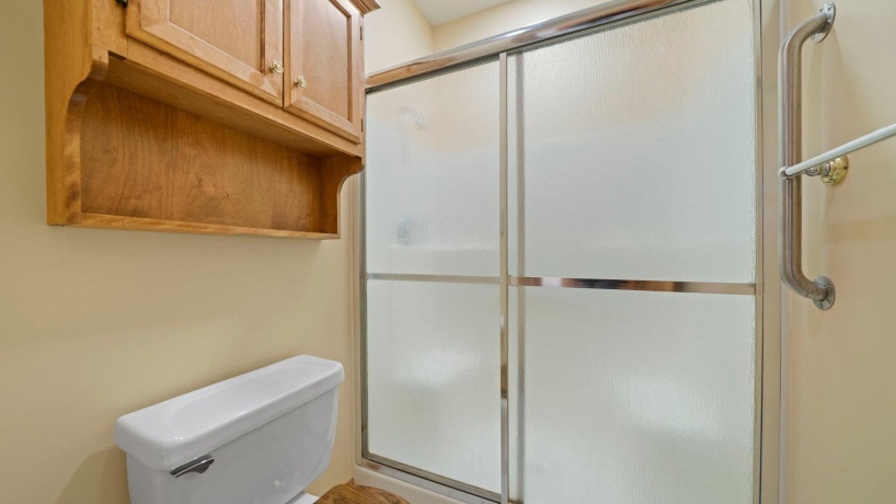 606 Slippery Rock, DIXON, Illinois 61021, 3 Bedrooms Bedrooms, ,3 BathroomsBathrooms,House,For Sale,Slippery Rock,202507272