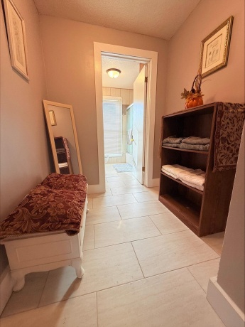 2104 Latham, ROCKFORD, Illinois 61103, 4 Bedrooms Bedrooms, ,2 BathroomsBathrooms,House,For Sale,Latham,202507273