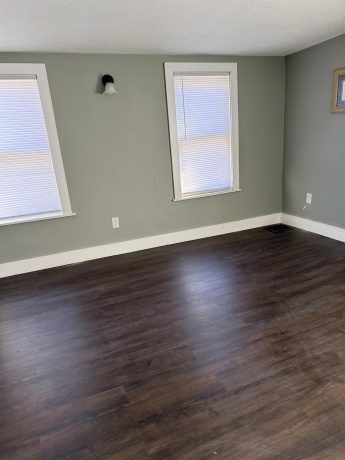 2104 Latham, ROCKFORD, Illinois 61103, 4 Bedrooms Bedrooms, ,2 BathroomsBathrooms,House,For Sale,Latham,202507273