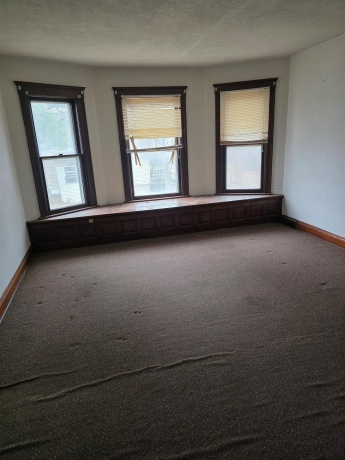 21 Dexter, FREEPORT, Illinois 61032, ,2 Units,For Sale,Dexter,202507276