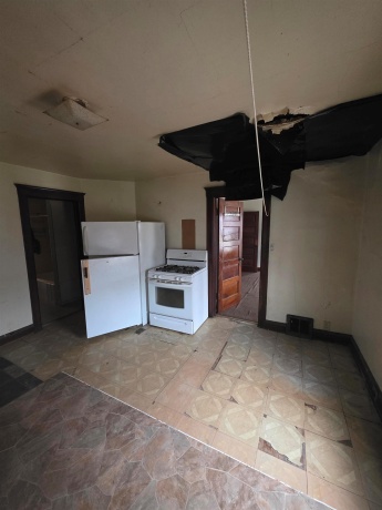 21 Dexter, FREEPORT, Illinois 61032, ,2 Units,For Sale,Dexter,202507276