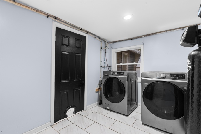 6681 42nd, ROCKFORD, Illinois 61109, 4 Bedrooms Bedrooms, ,2 BathroomsBathrooms,House,For Sale,42nd,202505965