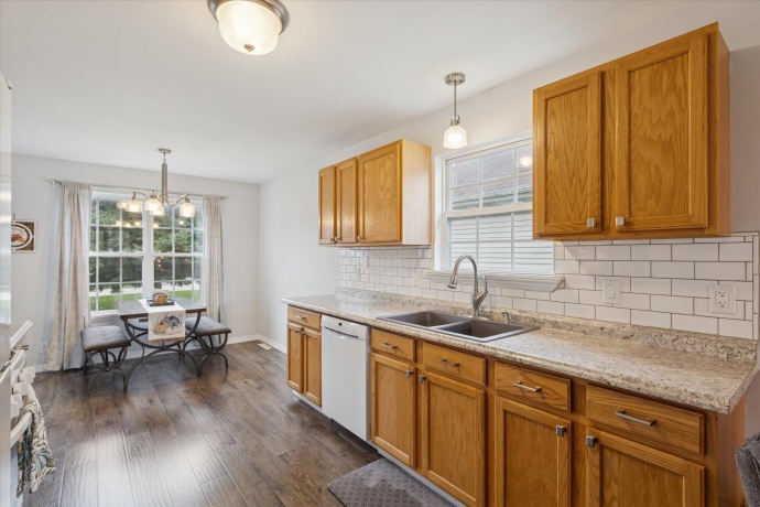 718 Prospect, KIRKLAND, Illinois 60146, 2 Bedrooms Bedrooms, ,1 BathroomBathrooms,House,For Sale,Prospect,202507274