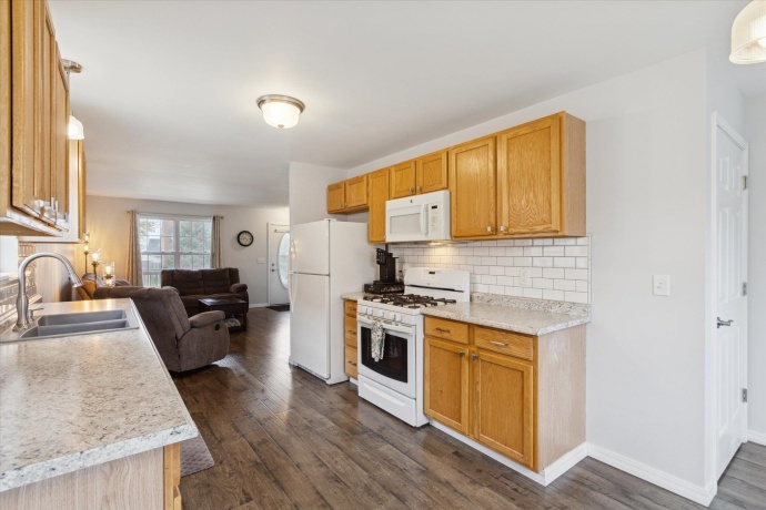 718 Prospect, KIRKLAND, Illinois 60146, 2 Bedrooms Bedrooms, ,1 BathroomBathrooms,House,For Sale,Prospect,202507274