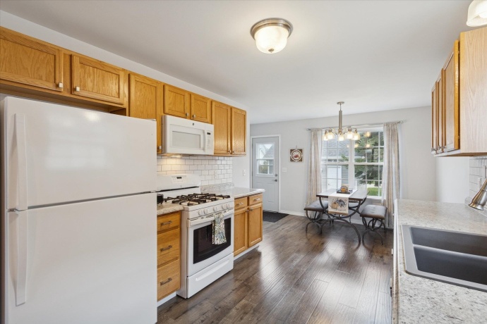 718 Prospect, KIRKLAND, Illinois 60146, 2 Bedrooms Bedrooms, ,1 BathroomBathrooms,House,For Sale,Prospect,202507274