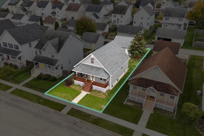 718 Prospect, KIRKLAND, Illinois 60146, 2 Bedrooms Bedrooms, ,1 BathroomBathrooms,House,For Sale,Prospect,202507274