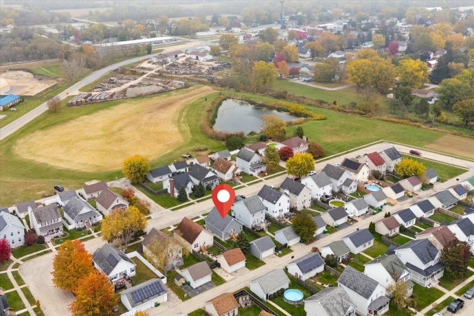 718 Prospect, KIRKLAND, Illinois 60146, 2 Bedrooms Bedrooms, ,1 BathroomBathrooms,House,For Sale,Prospect,202507274