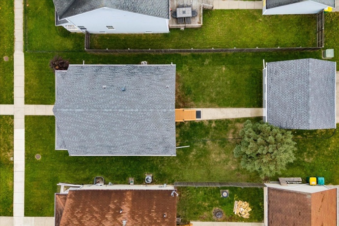 718 Prospect, KIRKLAND, Illinois 60146, 2 Bedrooms Bedrooms, ,1 BathroomBathrooms,House,For Sale,Prospect,202507274