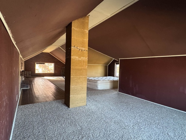 534 Lawn, LOVES PARK, Illinois 61111, 2 Bedrooms Bedrooms, ,1 BathroomBathrooms,House,For Sale,Lawn,202507275