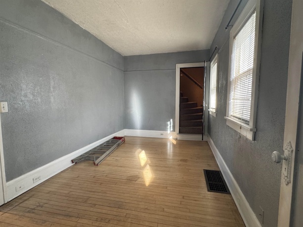 534 Lawn, LOVES PARK, Illinois 61111, 2 Bedrooms Bedrooms, ,1 BathroomBathrooms,House,For Sale,Lawn,202507275