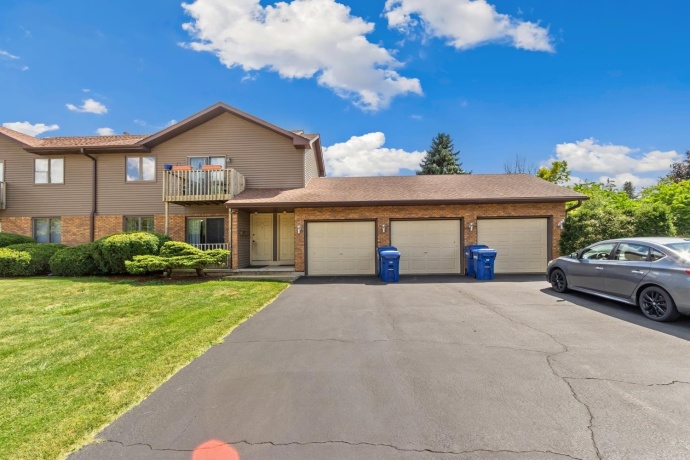 216 Pardridge, DEKALB, Illinois 60115, 2 Bedrooms Bedrooms, ,1 BathroomBathrooms,Condominium,For Sale,Pardridge,202504649