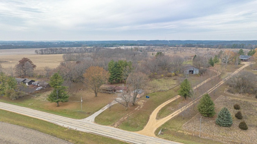 8330 Kishwaukee, STILLMAN VALLEY, Illinois 61084, 3 Bedrooms Bedrooms, ,1 BathroomBathrooms,House,For Sale,Kishwaukee,202507277