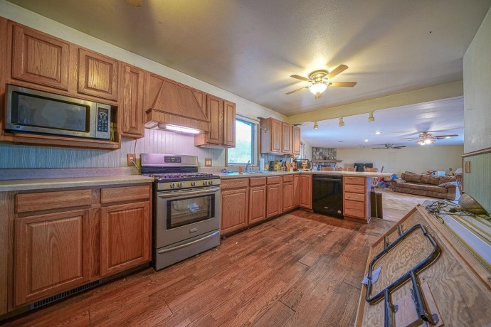 8330 Kishwaukee, STILLMAN VALLEY, Illinois 61084, 3 Bedrooms Bedrooms, ,1 BathroomBathrooms,House,For Sale,Kishwaukee,202507277