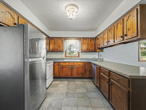 2910 19th, ROCKFORD, Illinois 61108, 4 Bedrooms Bedrooms, ,1 BathroomBathrooms,House,For Sale,19th,202506262