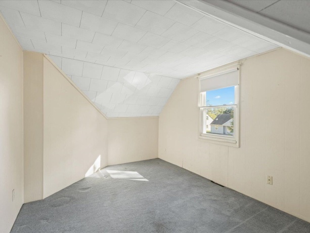 2910 19th, ROCKFORD, Illinois 61108, 4 Bedrooms Bedrooms, ,1 BathroomBathrooms,House,For Sale,19th,202506262