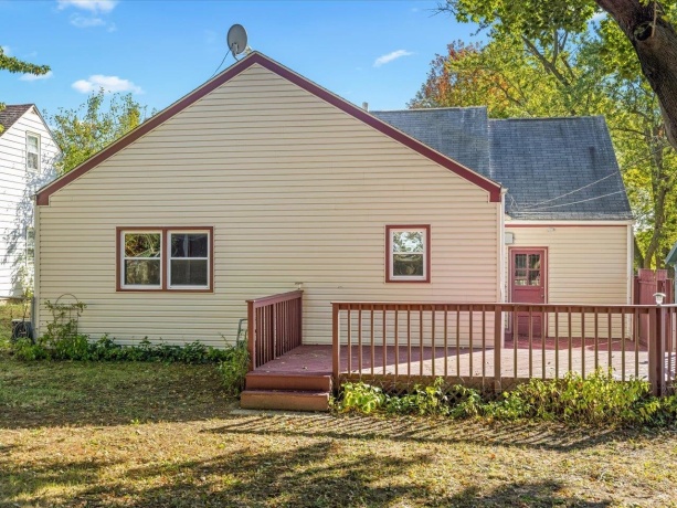 2910 19th, ROCKFORD, Illinois 61108, 4 Bedrooms Bedrooms, ,1 BathroomBathrooms,House,For Sale,19th,202506262