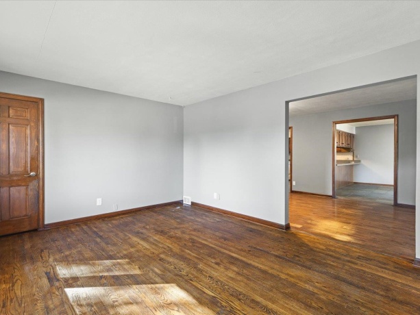 2910 19th, ROCKFORD, Illinois 61108, 4 Bedrooms Bedrooms, ,1 BathroomBathrooms,House,For Sale,19th,202506262