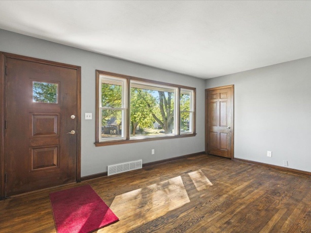 2910 19th, ROCKFORD, Illinois 61108, 4 Bedrooms Bedrooms, ,1 BathroomBathrooms,House,For Sale,19th,202506262