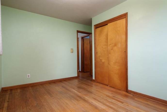 1993 Bolton, FREEPORT, Illinois 61032, 3 Bedrooms Bedrooms, ,1 BathroomBathrooms,House,For Sale,Bolton,202507281