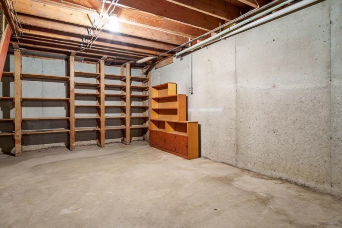 1993 Bolton, FREEPORT, Illinois 61032, 3 Bedrooms Bedrooms, ,1 BathroomBathrooms,House,For Sale,Bolton,202507281