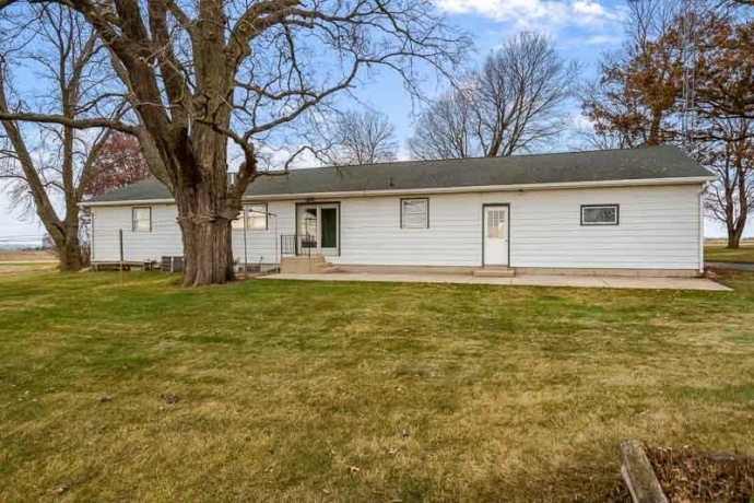 1993 Bolton, FREEPORT, Illinois 61032, 3 Bedrooms Bedrooms, ,1 BathroomBathrooms,House,For Sale,Bolton,202507281