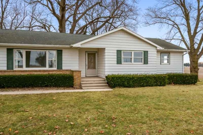 1993 Bolton, FREEPORT, Illinois 61032, 3 Bedrooms Bedrooms, ,1 BathroomBathrooms,House,For Sale,Bolton,202507281