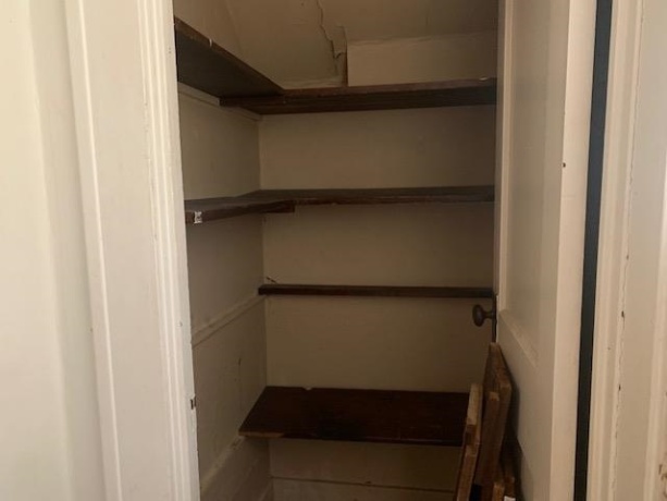 514 Marcy, OTTAWA, Illinois 61350, 5 Bedrooms Bedrooms, ,2 BathroomsBathrooms,House,For Sale,Marcy,202507283