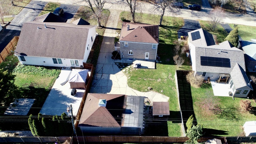 1016 Kingsway, ROCKFORD, Illinois 61108, 3 Bedrooms Bedrooms, ,1 BathroomBathrooms,House,For Sale,Kingsway,202507287