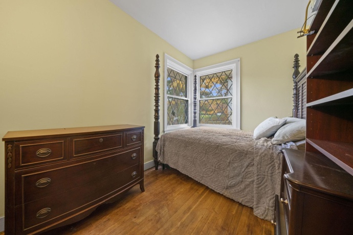 2913 Lowden, OREGON, Illinois 61061, 3 Bedrooms Bedrooms, ,2 BathroomsBathrooms,House,For Sale,Lowden,202507289