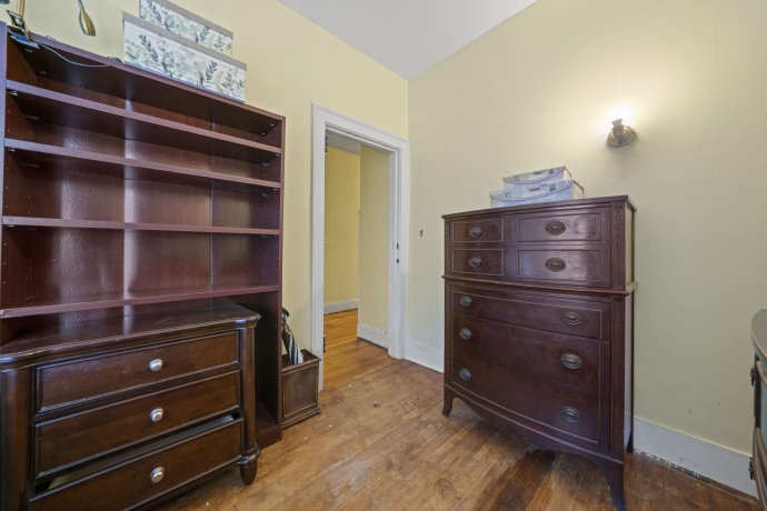 2913 Lowden, OREGON, Illinois 61061, 3 Bedrooms Bedrooms, ,2 BathroomsBathrooms,House,For Sale,Lowden,202507289