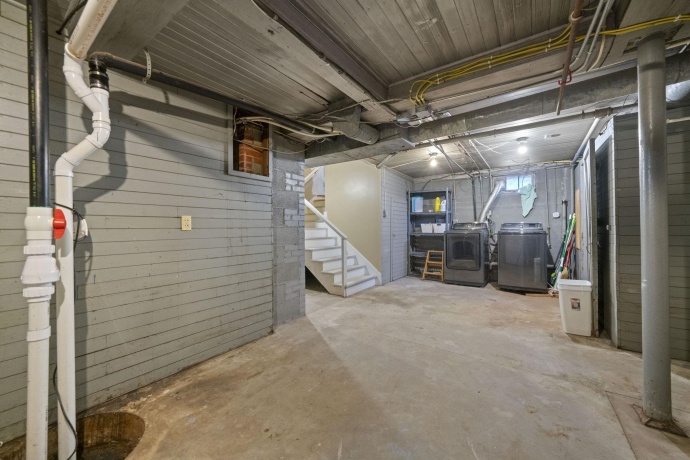 2913 Lowden, OREGON, Illinois 61061, 3 Bedrooms Bedrooms, ,2 BathroomsBathrooms,House,For Sale,Lowden,202507289