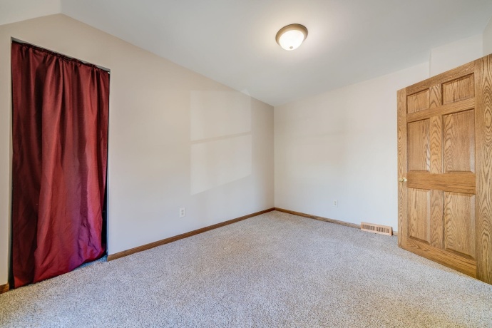 145 Gladys, BELVIDERE, Illinois 61008, 3 Bedrooms Bedrooms, ,1 BathroomBathrooms,House,For Sale,Gladys,202506919