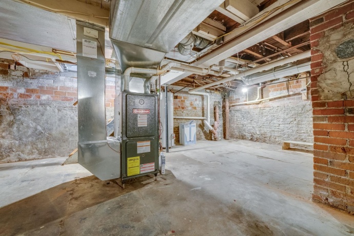 145 Gladys, BELVIDERE, Illinois 61008, 3 Bedrooms Bedrooms, ,1 BathroomBathrooms,House,For Sale,Gladys,202506919