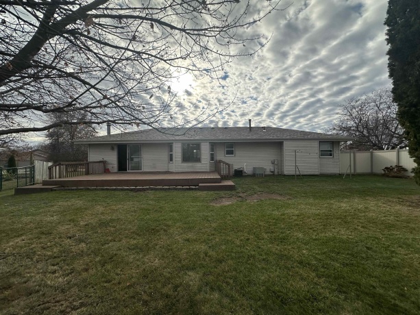 4611 Bedfordshire, LOVES PARK, Illinois 61111, 3 Bedrooms Bedrooms, ,2 BathroomsBathrooms,House,For Sale,Bedfordshire,202507294
