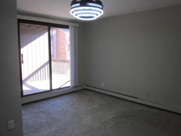 2929 Sunnyside Drive #267D, ROCKFORD, Illinois 61114, 1 Bedroom Bedrooms, ,1 BathroomBathrooms,Condominium,For Sale,Sunnyside Drive #267D,202507295