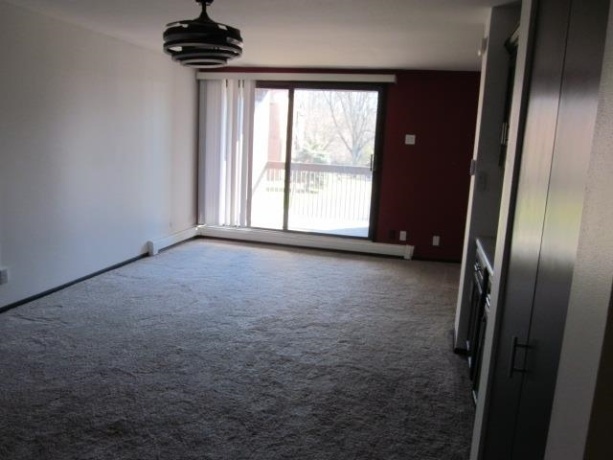 2929 Sunnyside Drive #267D, ROCKFORD, Illinois 61114, 1 Bedroom Bedrooms, ,1 BathroomBathrooms,Condominium,For Sale,Sunnyside Drive #267D,202507295