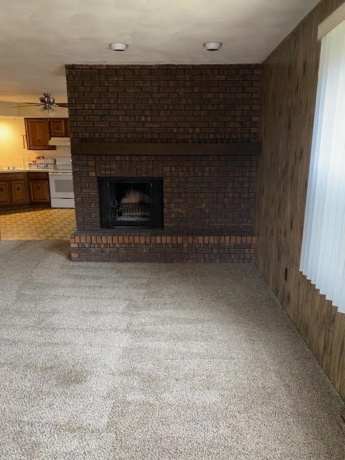 612 Alamo, FREEPORT, Illinois 61032, 3 Bedrooms Bedrooms, ,2 BathroomsBathrooms,House,For Sale,Alamo,202507297